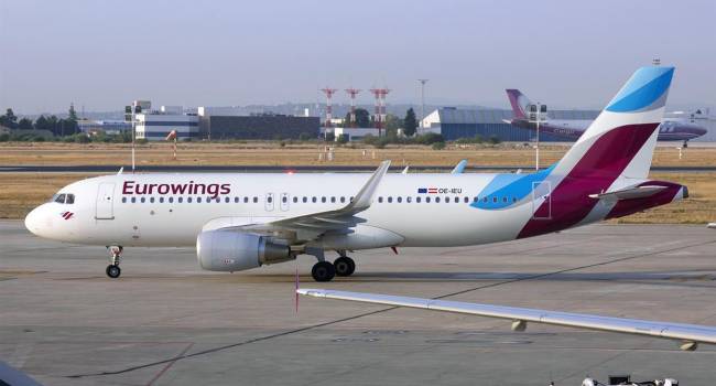 Известный лоукостер из Германии начнет совершать полеты в Украину