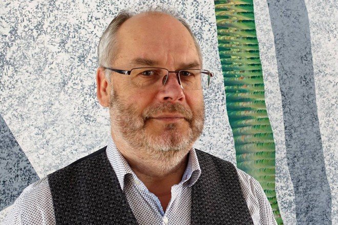 Кандидат в президенты Эстонии захотел говорить с Путиным по-русски