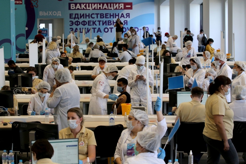 Проценко: Летальность от COVID-19 среди невакцинированных в 4 раза выше