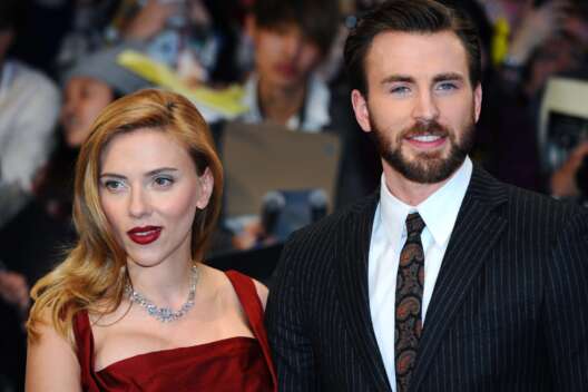 
            Звезды Marvel снимутся в новом фильме от режиссера "Рокетмена"        