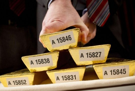 В чьих руках большие деньги: почему возобновились споры о контроле капитала