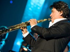 Певец Серов госпитализирован с 75% поражением лёгких