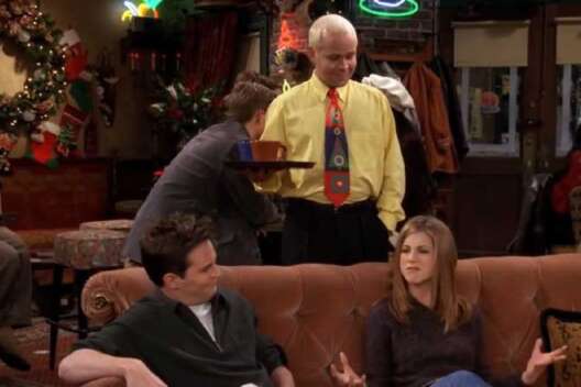 Умер звезда сериала "Друзья"