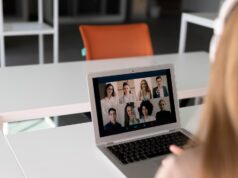 Как интернет форумы для общения создают новые сообщества и укрепляют связи между людьми