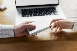 Виртуальный номер: Польза, применение, плюсы и минусы