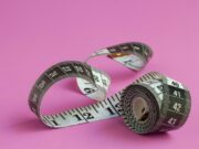 Секрет в отсутствии страсти: Светлана Светикова удивила поклонников методом похудения