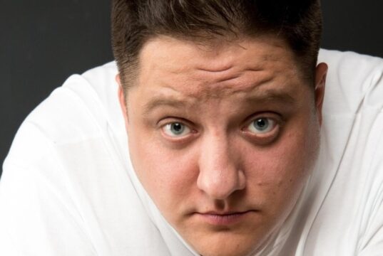 Тяжелобольной актер в чёрном списке: за что Роман Попов попал в Миротворец*