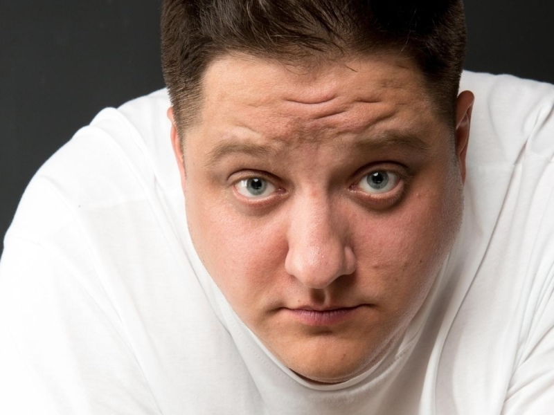 Тяжелобольной актер в чёрном списке: за что Роман Попов попал в Миротворец*