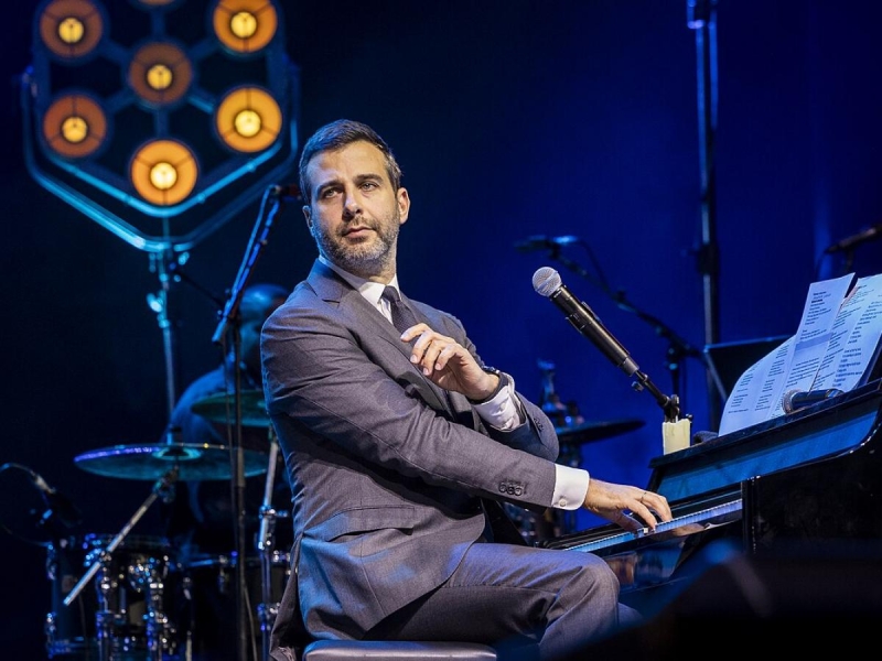 Телевизор остался в прошлом: новый проект Урганта взорвал YouTube за считанные дни